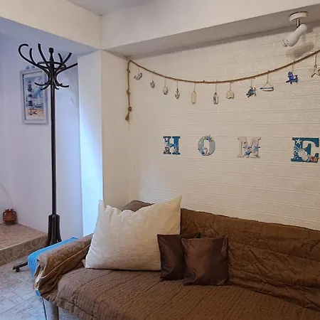 Apartman студио с дворче